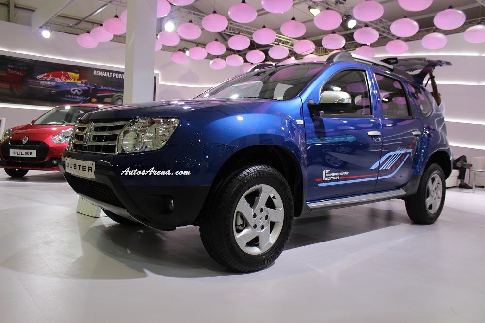 Renault Duster Anniversary Edition side 2