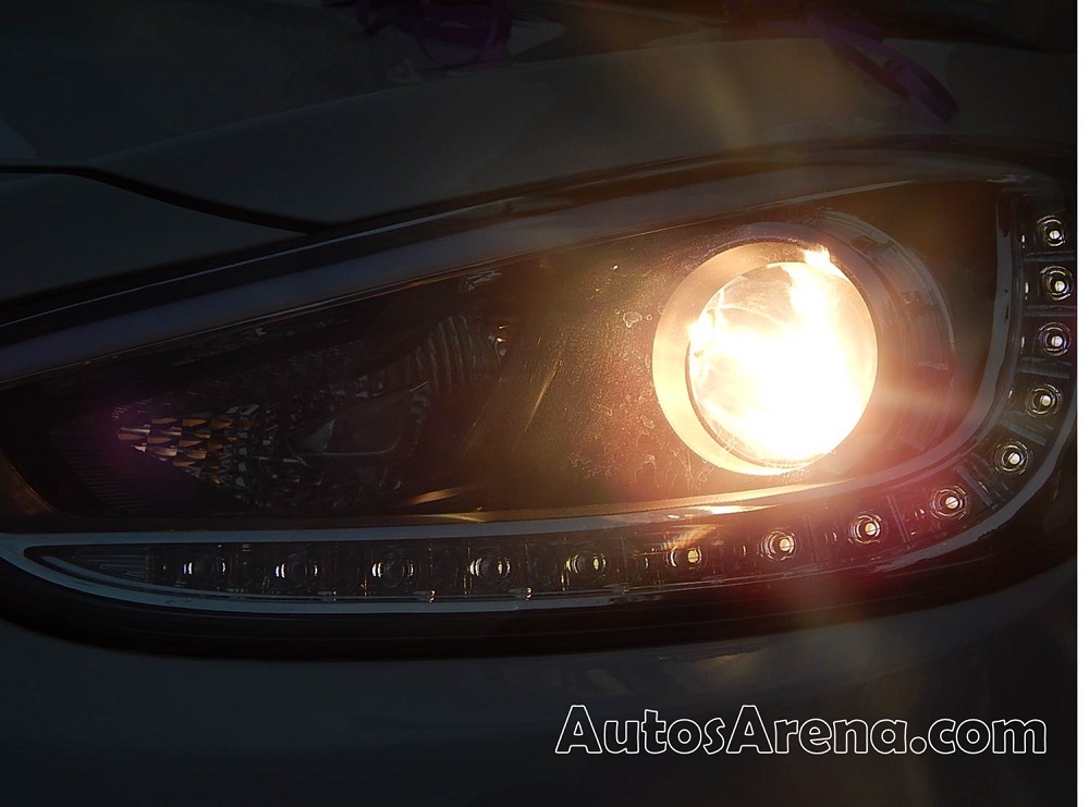 2013 Verna headlight with Projector lamps and DRL lite