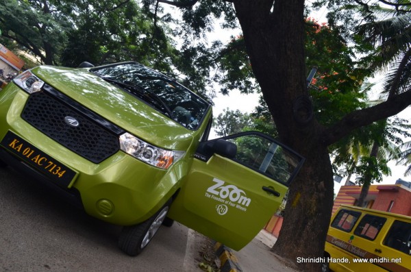 zoom reva electric car