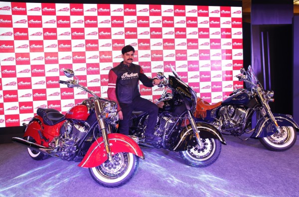 Mr.Pankaj Dubey, Managing Director, Polaris India with the Indian Motorcyle range-