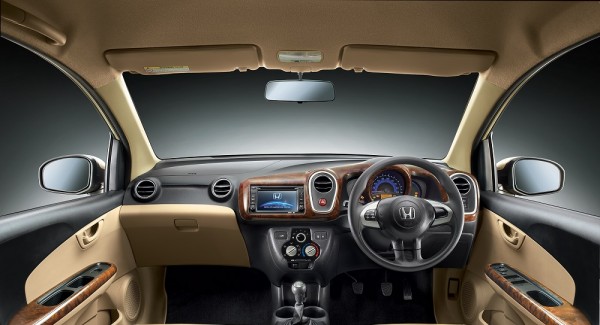 HondaMobilio-Interiors