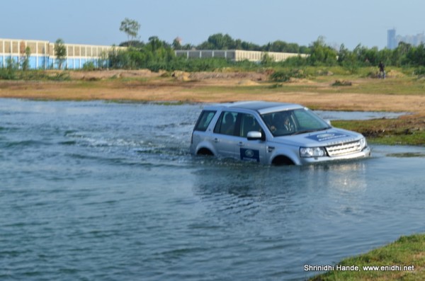 Another swimmer freelander 2