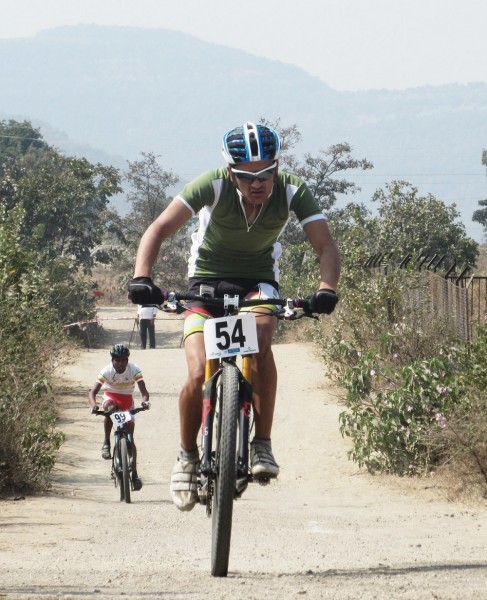 Hero Action Team's Shiven Sharma peddaling to his awaited win at 11th National Mountain Biking  Championship held in Pune