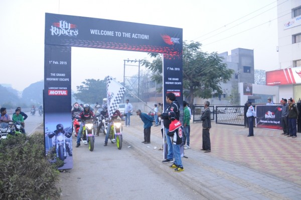 Mr. Shiva Ray, COO, DSK Motowheels - Flags off the Hyryders Event
