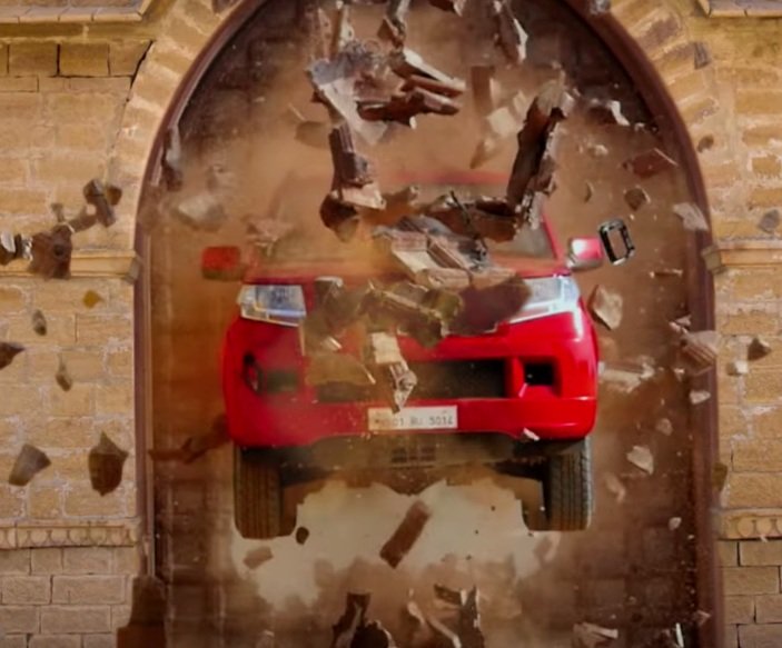 Mahindra-TUV300-front-teased-in-new-video
