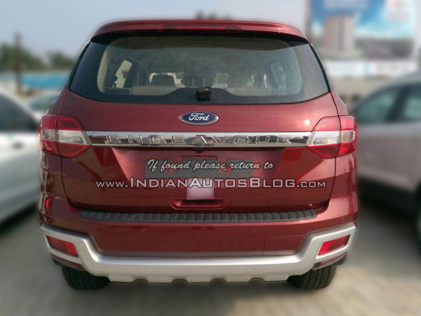 2016-Ford-Endeavour-rear-snapped-at-an-Indian-dealership