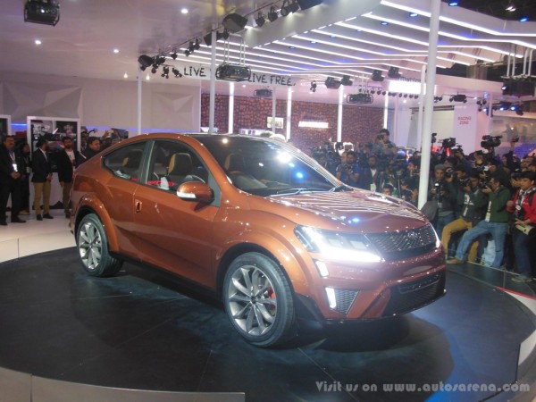 Mahindra XUV Aero Concept Exteriors (17)