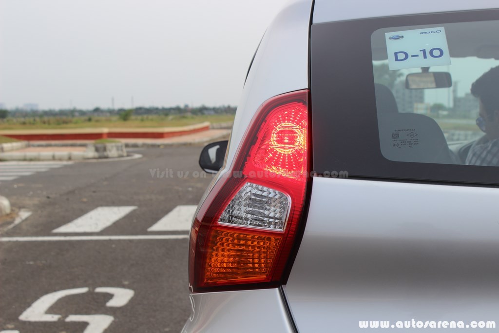Datsun redi-Go review  (7)