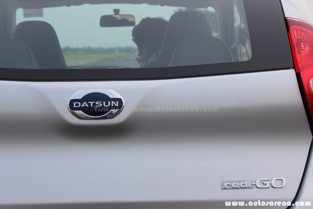 Datsun redi-Go review  (8)