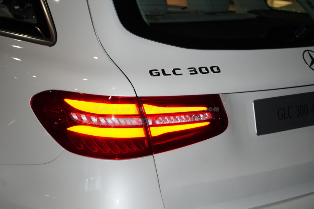 Mercedes-Benz GLC SUV exterior (7)