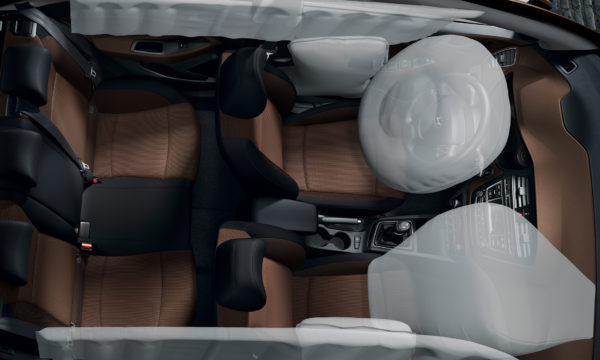 Hyundai Elite i20 and i20 Active 6 airbags 2