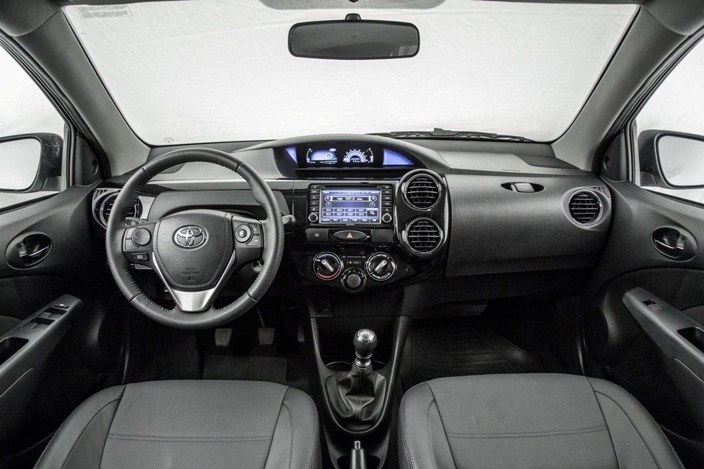 India-bound-Toyota-Etios-Platinum-facelift-dashboard-revealed-in-Brazil