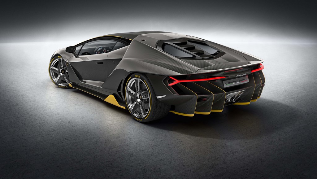 Lamborghini_Centenario_3-4_Rear-1