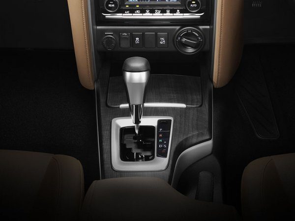 New Gen Toyota Fortuner Interior (5)