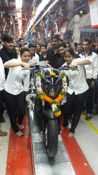 bajaj-dominar-400-production-2