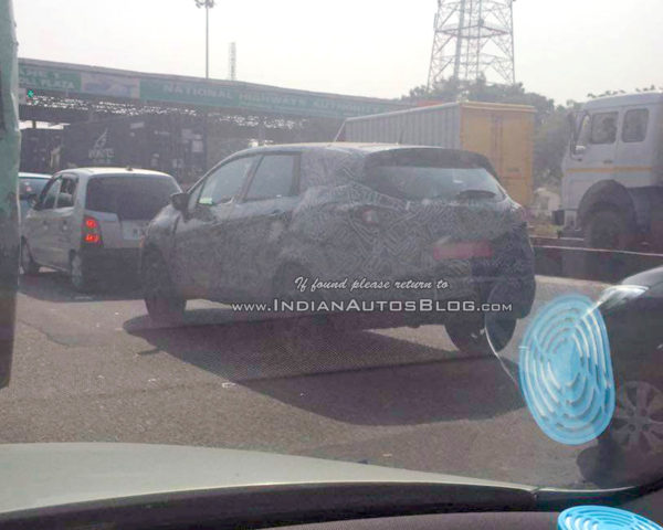 renault-kaptur-rear-three-quarter-spotted-in-india