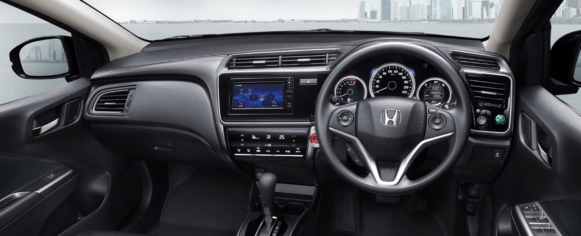 2017-Honda-City-facelift-dashboard-Thailand