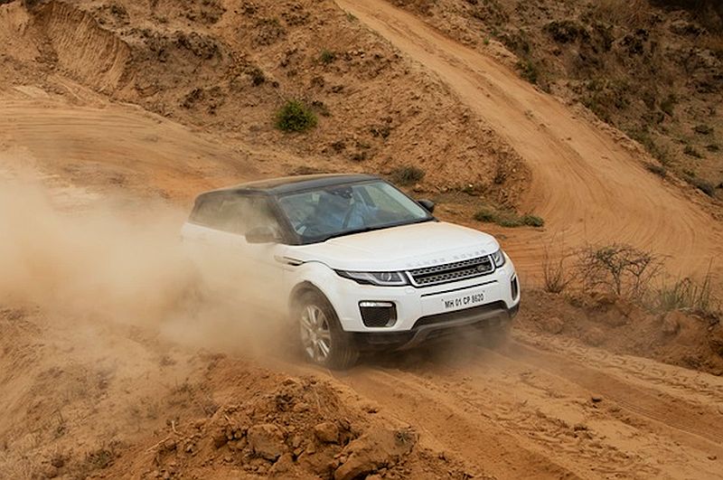Land Rover – The Above and Beyond Tour_1