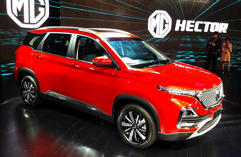 MG Hector Red