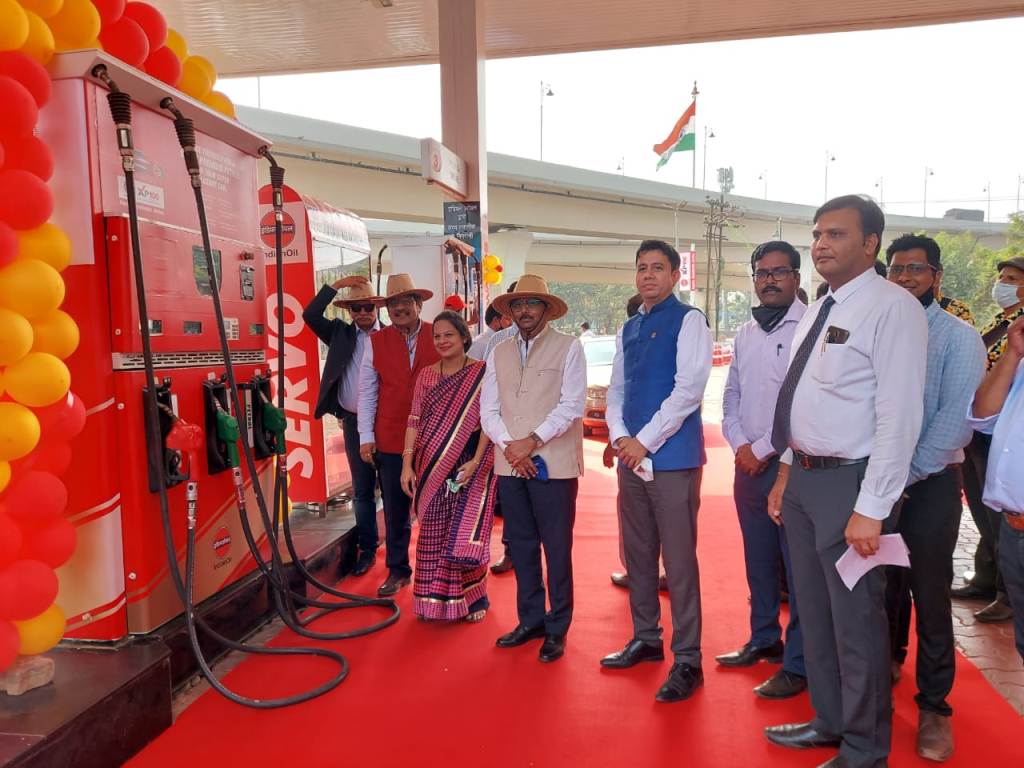 IndianOil launches India’s 1st 100 Octane premium petrol XP 100 in Goa (1)