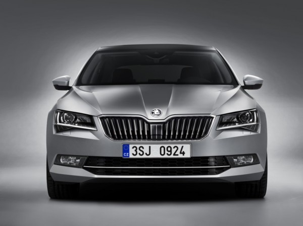 The New SKODA Superb (1)
