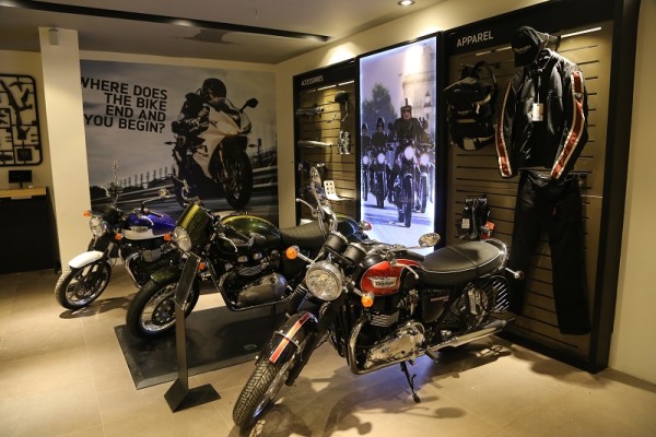 Triumph Motorcycle Dealership Indore (3)