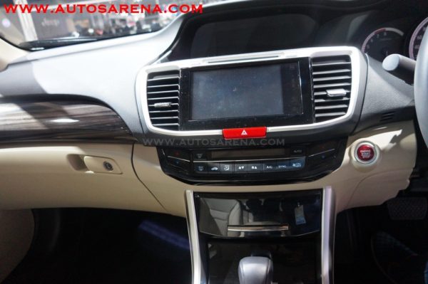 New Honda Accord Hybrid (14)