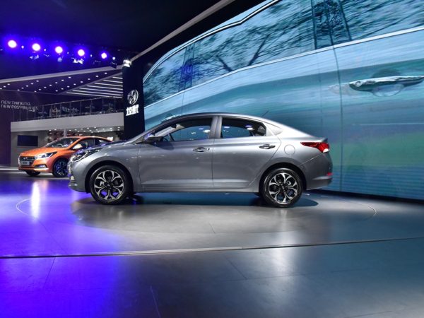 New Hyundai Verna Exterior side 1