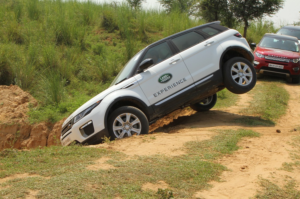 Kotha Land Rover 02_Land Rover Experience in Kolkata