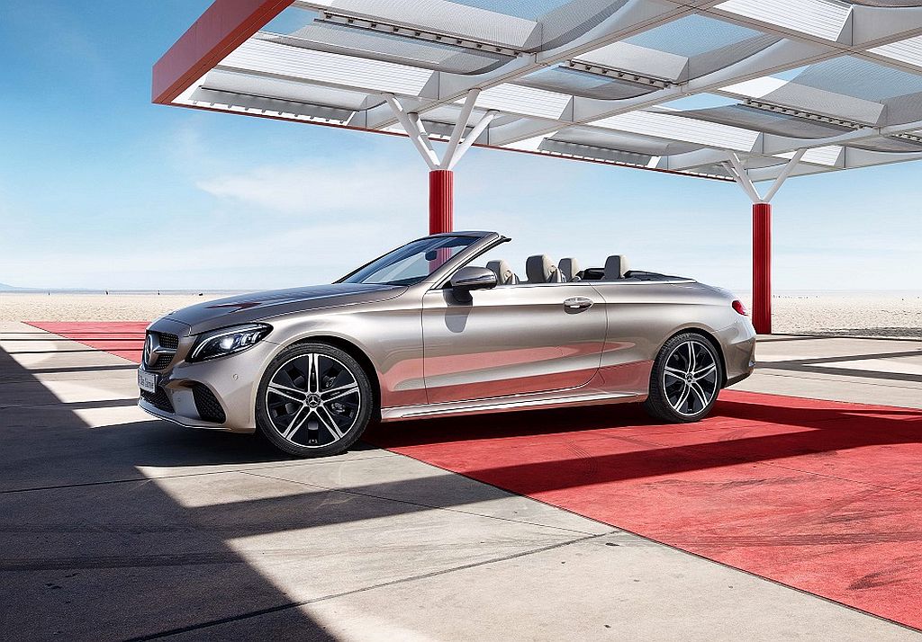 C-Class Cabriolet 1